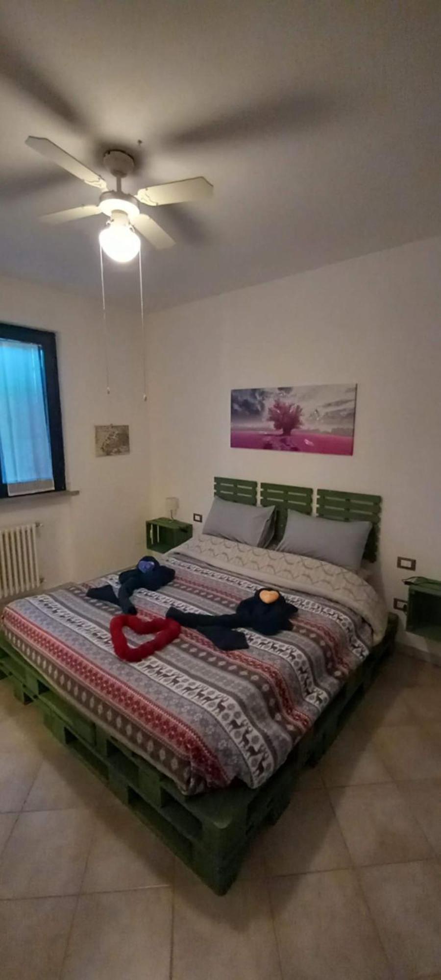 Casa Appartamento Vacanze La Fermata Delle Rondini Castello di Annone Exterior foto