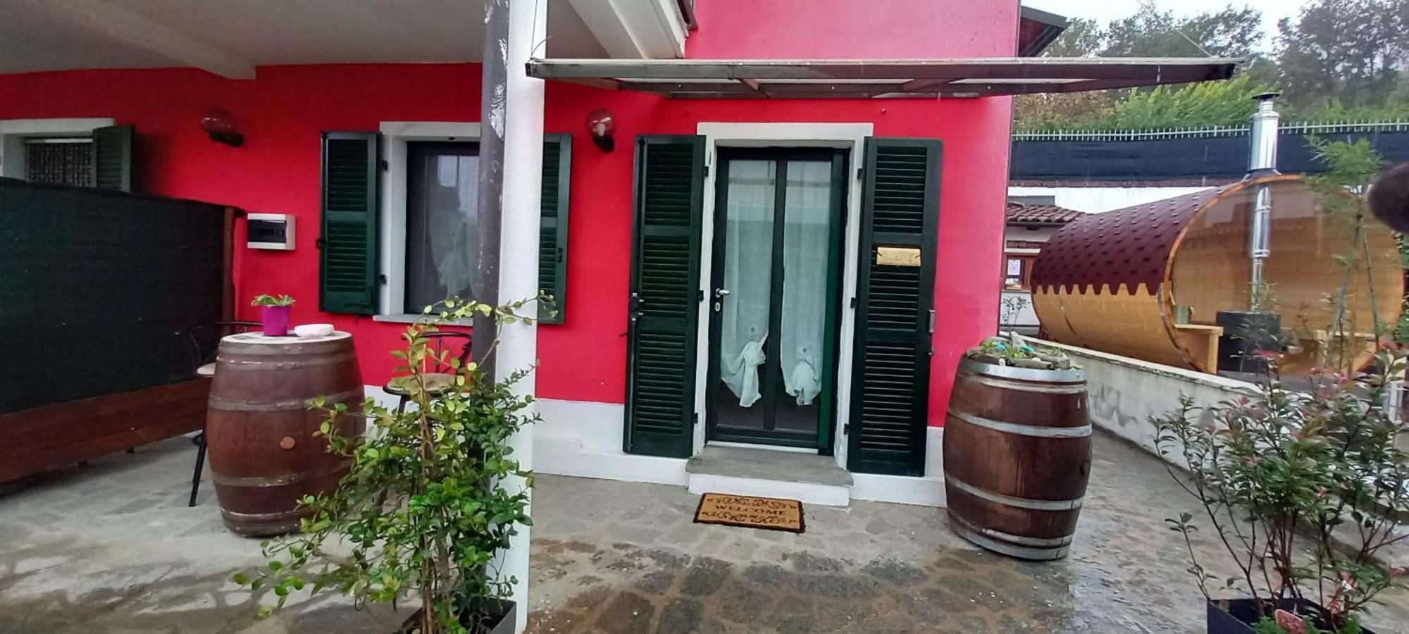 Casa Appartamento Vacanze La Fermata Delle Rondini Castello di Annone Exterior foto